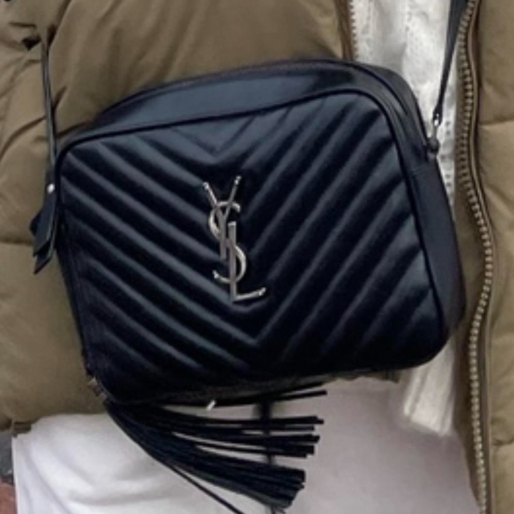 AUTHENTIC YSL LOU CAMERA CROSSBODY - Picture 4 of 4
